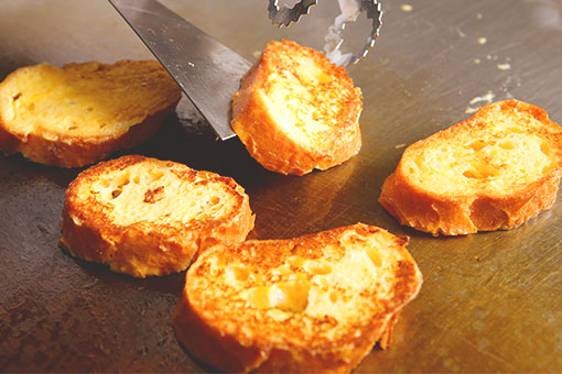 <p>遠州・黒糖フレンチトースト</p>